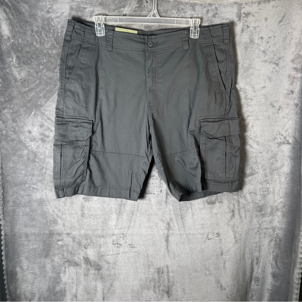 Men's Gray Cargo Shorts